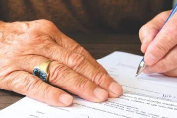 Akt notarialny: procedura, wymagania, znaczenie w Polsce