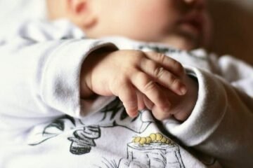 Wniosek o becikowe: Jak składać wnioski o świadczenie dla dzieci?