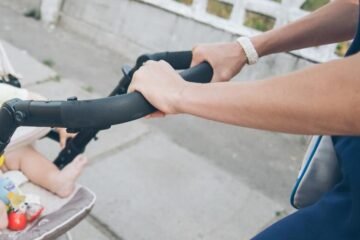 Zasiłek rodzinny w Polsce: zasady, wysokość, kryteria, wniosek.